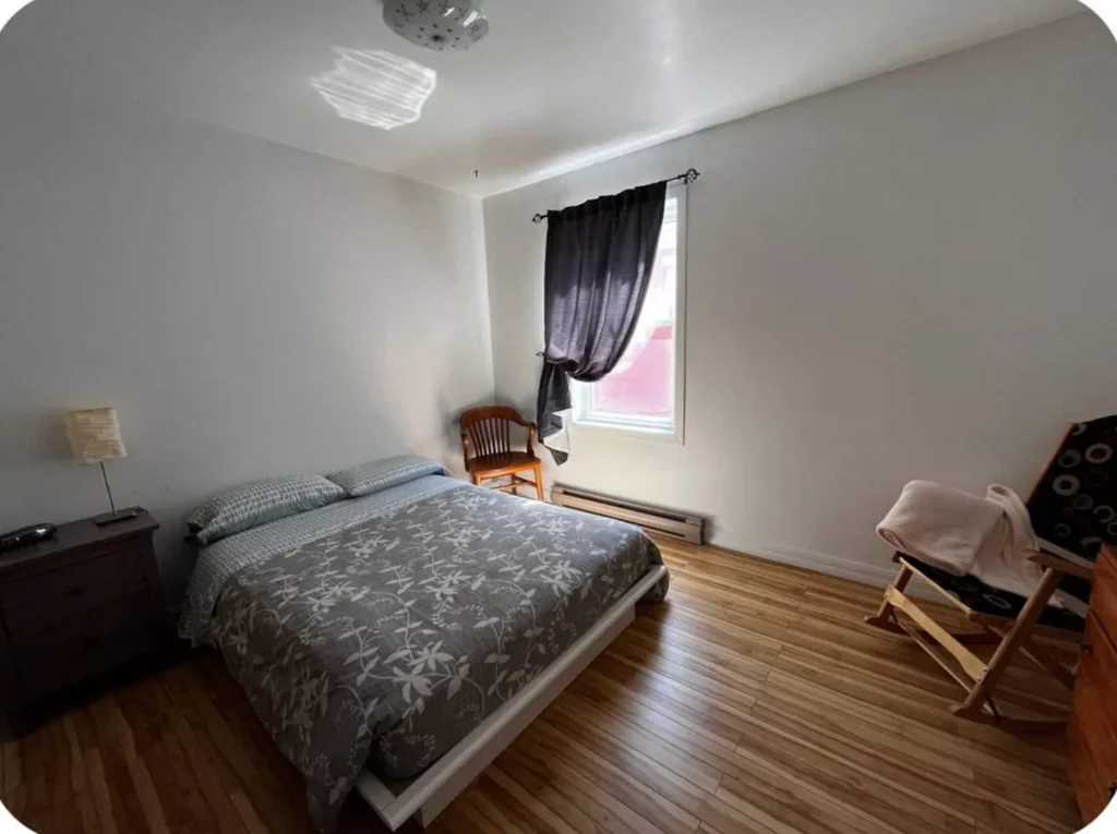 Chambre 2 avec lit double